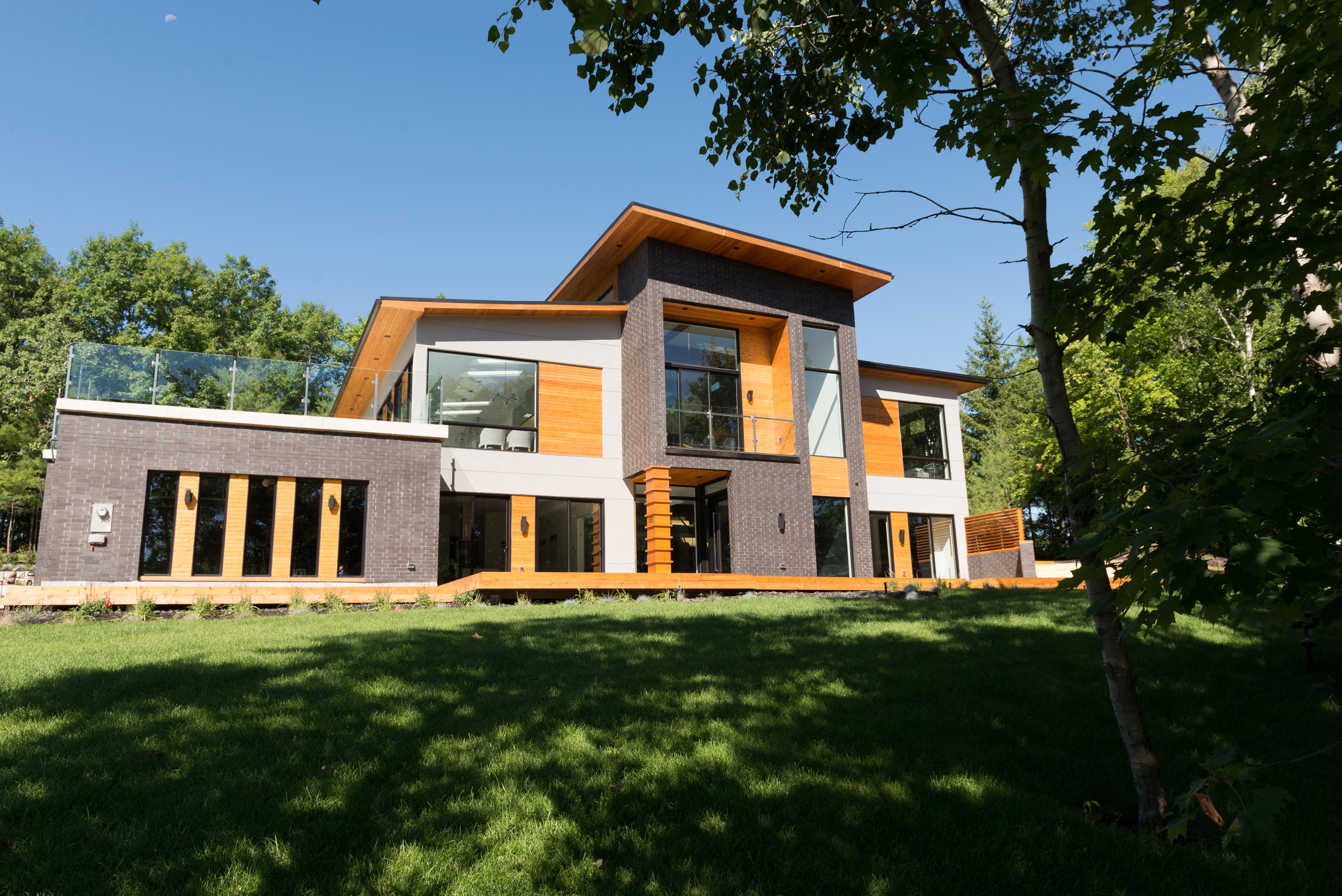 House Of The Hill